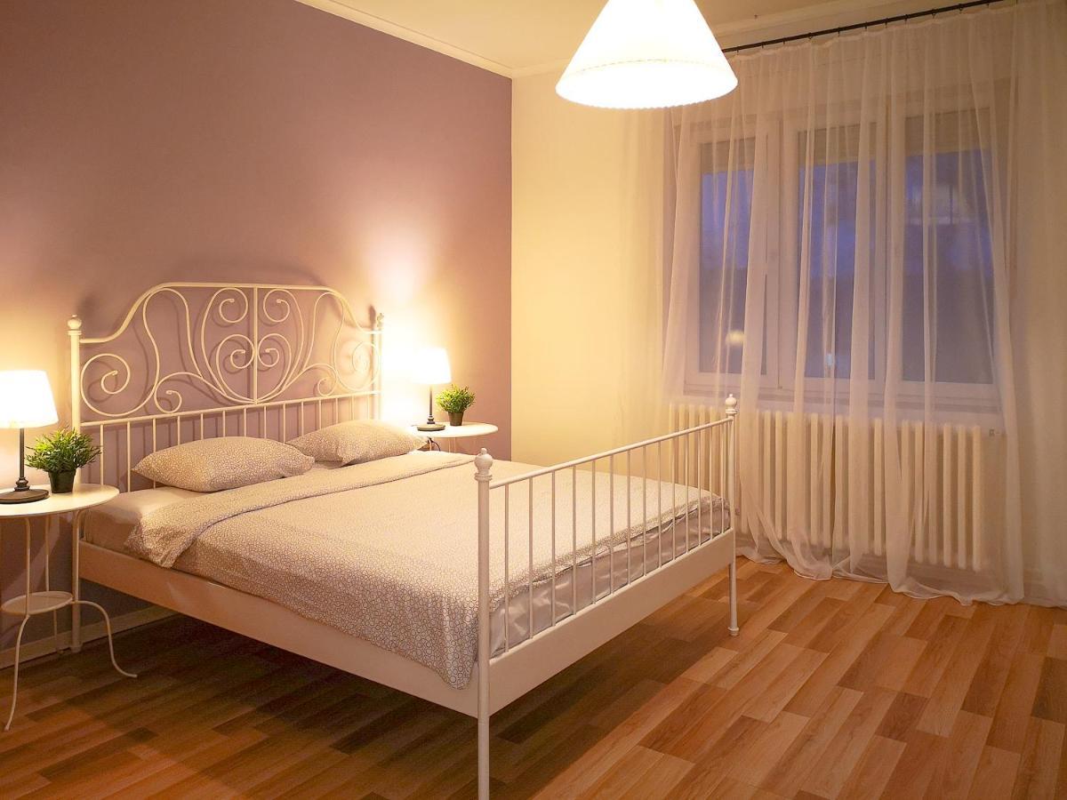 Filinhome Stefanovica Suite 8 Novi Sad Exterior foto