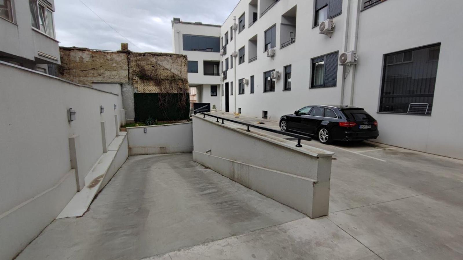 Filinhome Stefanovica Suite 8 Novi Sad Exterior foto
