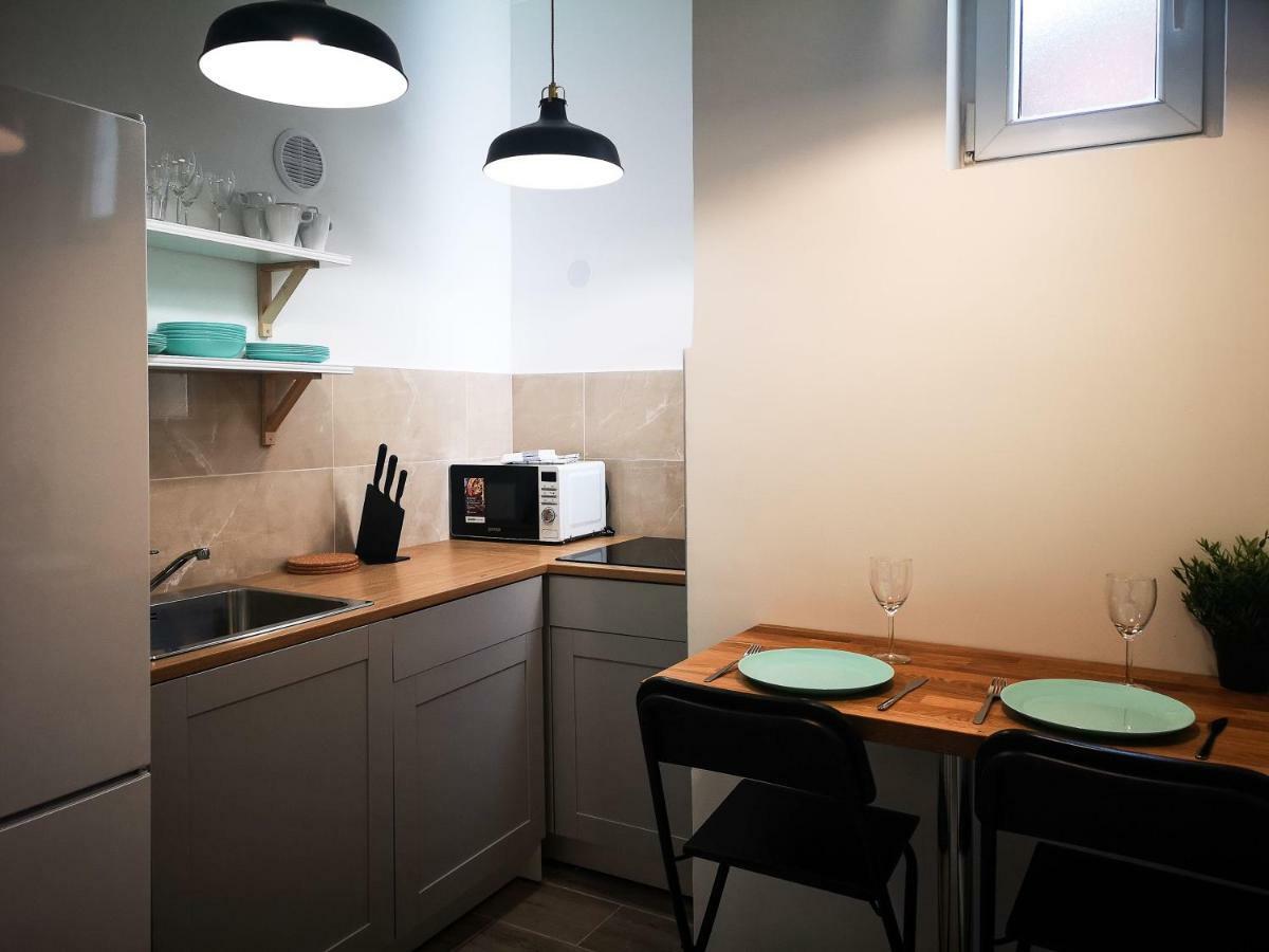 Filinhome Stefanovica Suite 8 Novi Sad Exterior foto